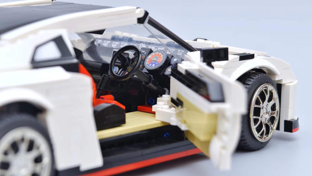 Cada Bricks April Released: C61020W Japanese Supercar R35