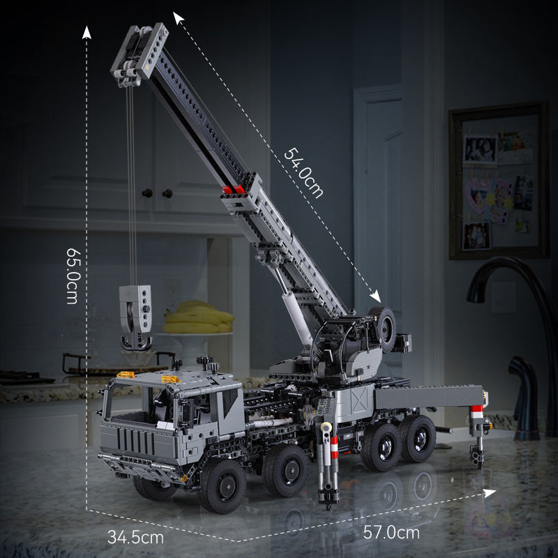 CaDA Master Military Crane Truck C61507W Doublee_CaDA Doublee_CaDA